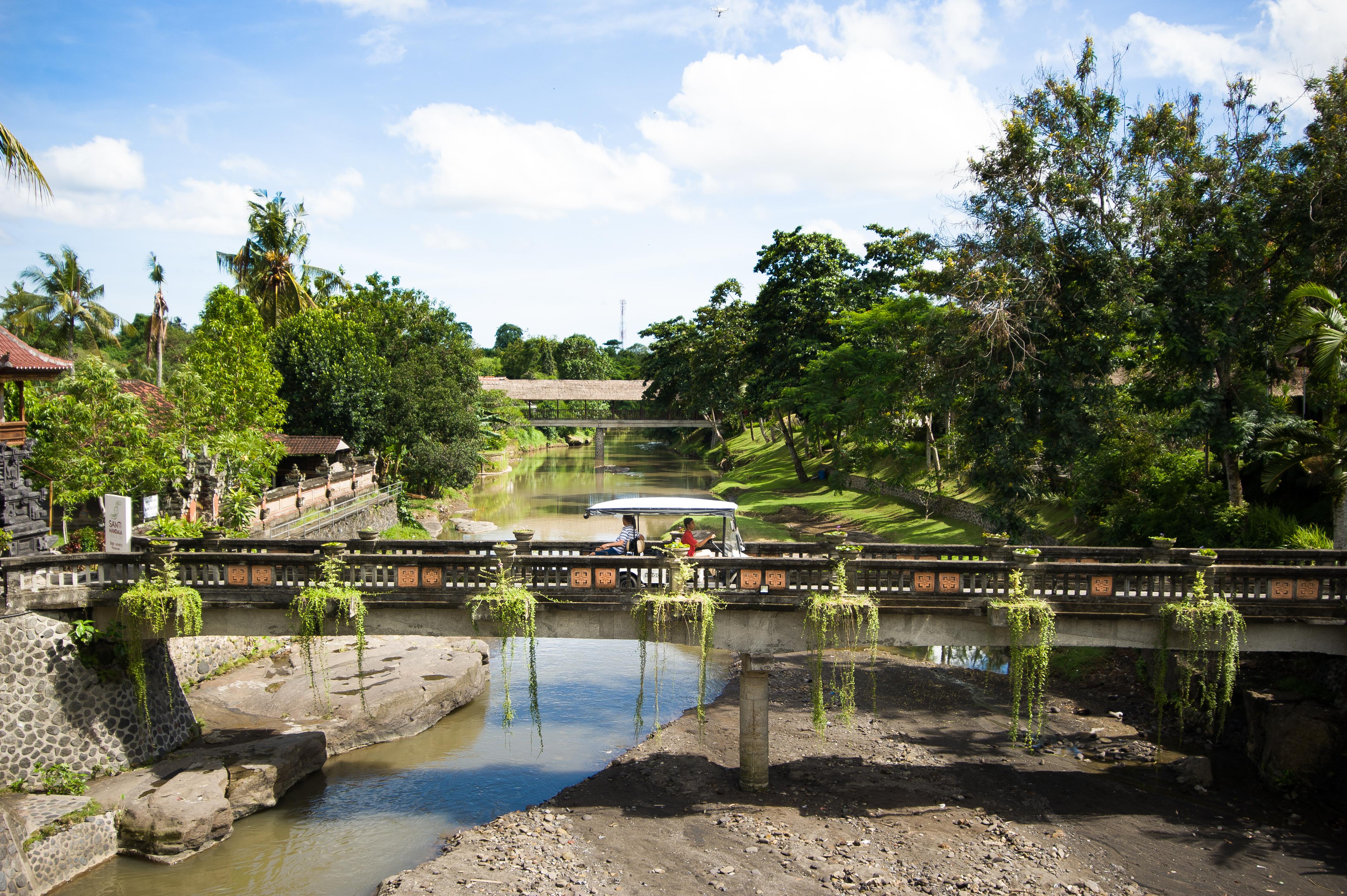 Santi Mandala Villa & Spa Sukawati Buitenkant foto